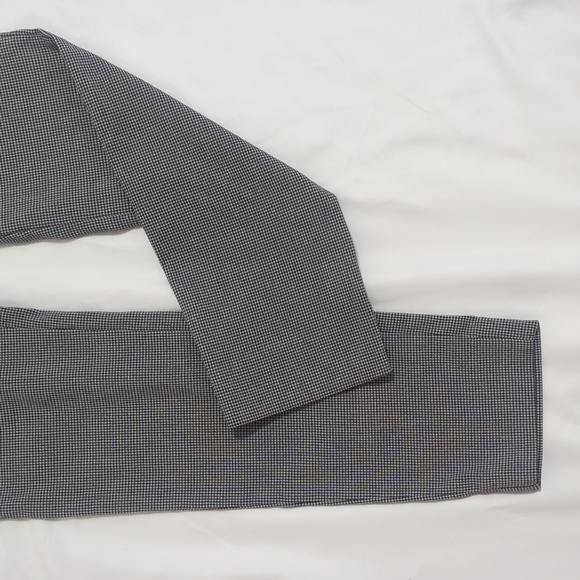 Banana Republic Sloan Fit Trouser, Color Plaid Black Size 2P - Picture 5 of 14